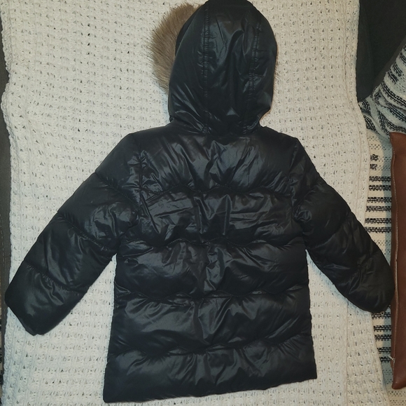 Old navy winter jacket 4t black bubble coat - Picture 7 of 8
